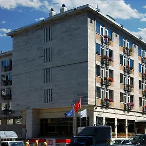 3* Szálloda Buyuk Keban