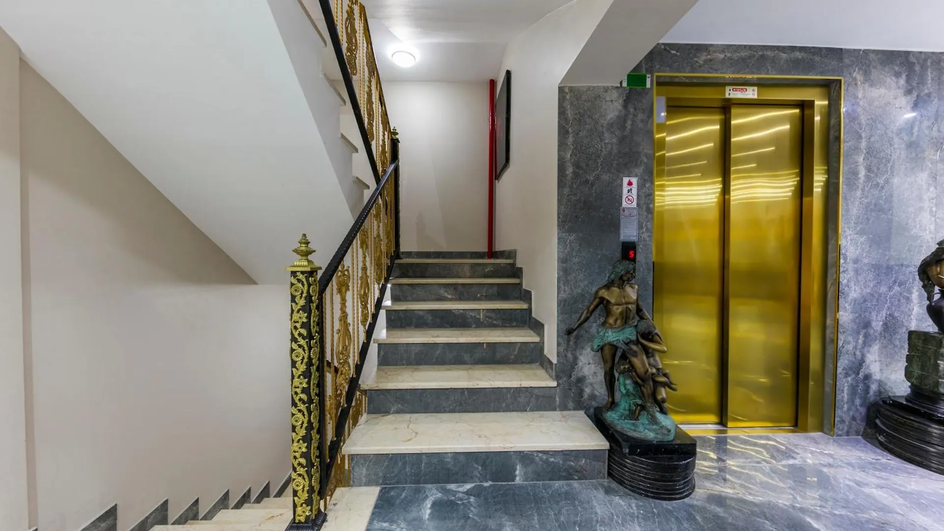 Golden Bazaar Hotel Istanboel